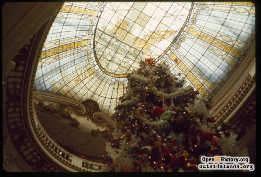 Streetwise: Jingle All the Way